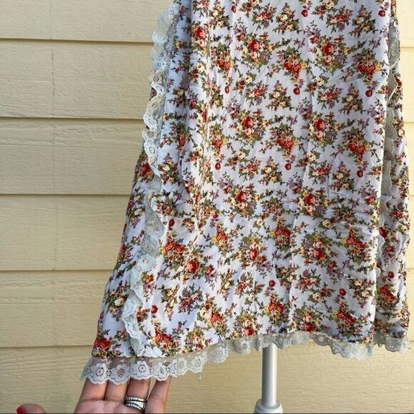 Anthropologie Staring at Stars Floral Strappy Mini Dress M Coquette Cottagecore - Picture 4 of 9